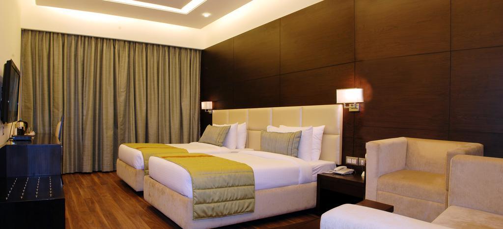 Africa Avenue Gk - 1 Hotell New Delhi Exteriör bild