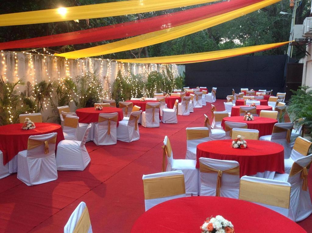 Africa Avenue Gk - 1 Hotell New Delhi Exteriör bild